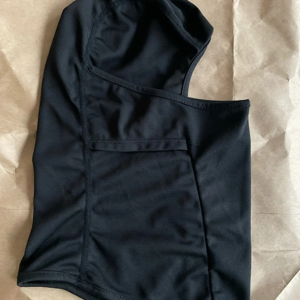 Black Sleeveless Top